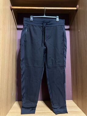 Athleta Women’s Black Jogger Pants Size 12 Petite